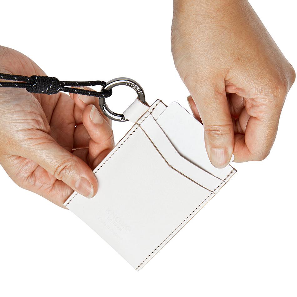 Knomo Id Card Holder With Lanyard 新しい森 白 | BJPSO98143