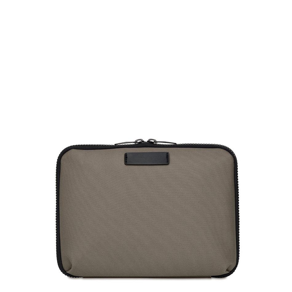 Knomo Thames Organiser 旅行財布 カーキ | AJPWC67943